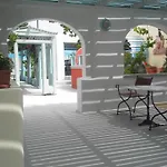 Lejlighedshotel Anneta Kamári