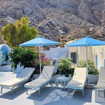 Anneta Kamari (Santorini)