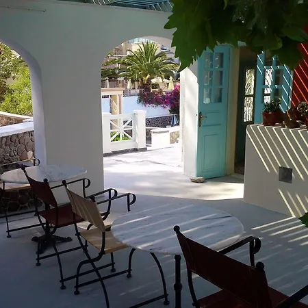 Aparthotel Anneta Kamari (Santorini)
