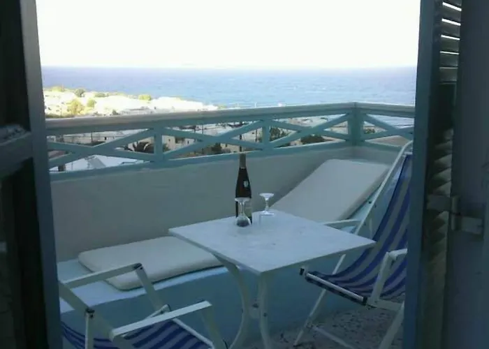 Apartmanhotel Anneta Kamári