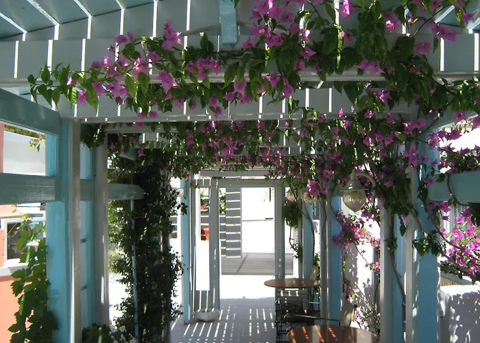 Apartahotel Anneta 2*