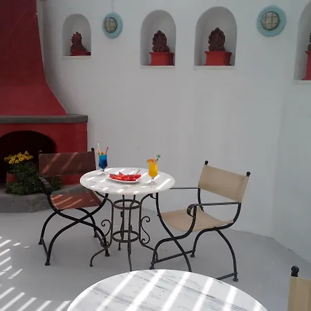 Lägenhetshotell Anneta 4*