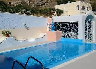 Anneta Aparthotel 2*