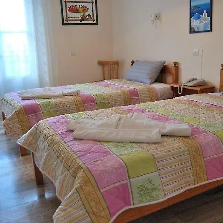 Ξενοδοχείο με διαμερίσματα Anneta